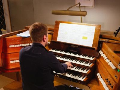 Билеты на Орган и вокал (Римско-католическая церковь святых Ядвиги и Либория) / Концерт | Афиша | ИнфоТаймс