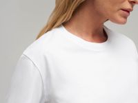 Футболка женская