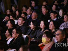 Государственные награды вручили работникам культуры Якутии