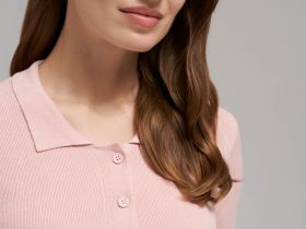 Легкий джемпер-поло приталенного кроя