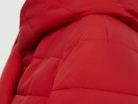 Утепленное полупальто с капюшоном