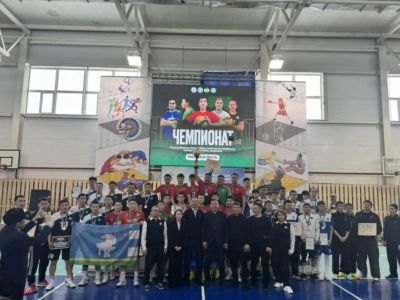 Стали известны победители чемпионата Якутии по волейболу среди мужских команд