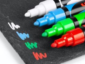 Набор маркеров меловых UNI Chalk "Стандартные цвета" 6 шт, в пластиковой упаковке