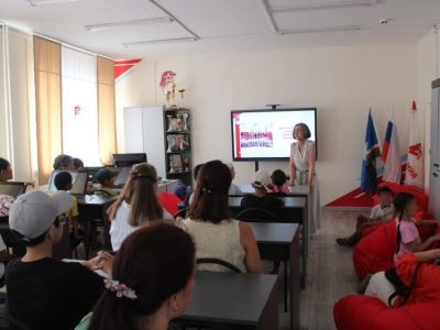 Юнармейцы Якутска провели мастер-класс для детей с инвалидностью в рамках марафона «Сила России»