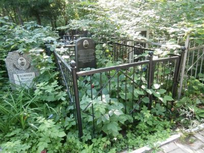 Могила Терешкова Алексея Дмитриевича (1893-1960), Героя Советского Союза