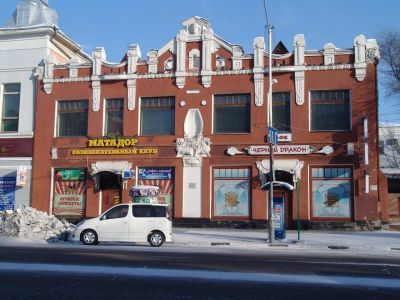 Здание магазина "Весна" (до 1917г. магазин торговца Урманчеева)