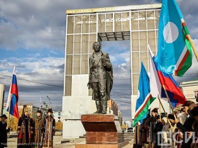 В Якутии объявлен конкурс детских рисунков «Жизнь и творчество П. А. Ойунского»