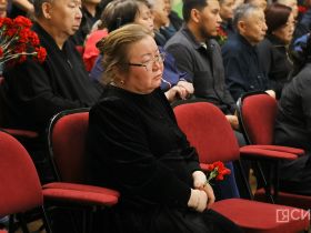 В Якутске простились с Героем России Алексеем Петровым