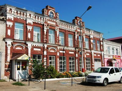 Доходный дом