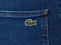 Женские джинсы Lacoste