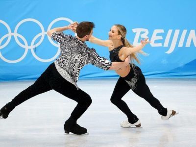 Российские фигуристы вышли на второе место в командном турнире Олимпиады после ритм-танца