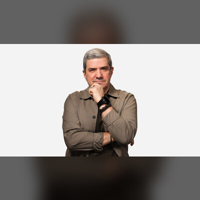 Михаил Шахназаров