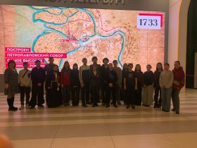 Школьники Якутска съездили на патриотическую экскурсию по городам-героям