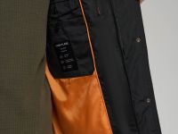 Пуховое полупальто со съемным капюшоном