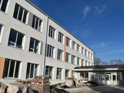 Якутия в 2024 году восстановит 46 объектов в городе Кировское ДНР