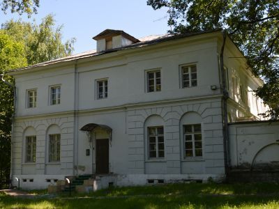 Сооружения Красного двора