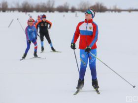 Никита Крюков и Александр Бессмертных провели мастер-класс по лыжным гонкам в Якутске