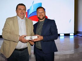 Владимир Соловьёв и Алексей Вишневецкий поздравили луганских коллег с Днём журналиста