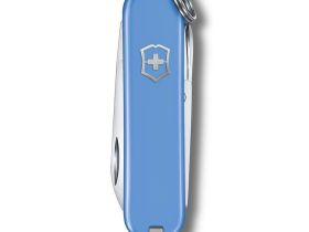 Нож перочинный Victorinox Classic SD Colors, Summer Rain (0.6223.28G) голубой, 7 функций 58мм