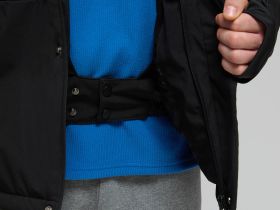 Горнолыжная куртка полуприлегающего силуэта