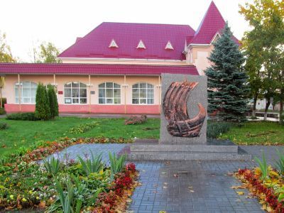 Струго-Красненский культурный центр