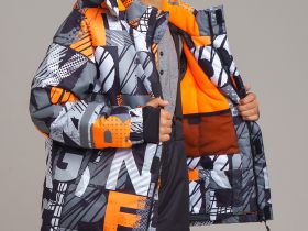 Зимняя куртка из мембранной ткани для мальчика