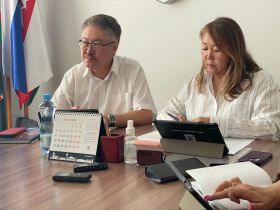 На заседании Якутской гордумы обсудили внедрение комплексной системы школьной медицины в Якутии