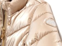 Куртка для маленькой девочки