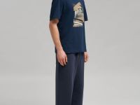 Футболка свободного кроя