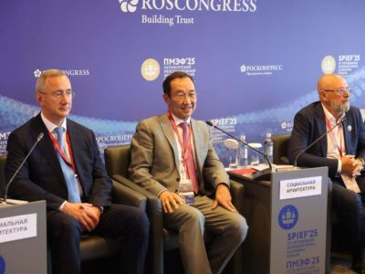 Глава Якутии оценил вклад креативных индустрий в развитие социальной архитектуры