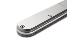 Складной нож LionSteel Barlow Slim Shuffler, сталь M390, рукоять титан