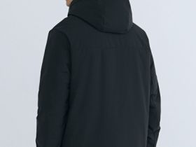 Утеплённая куртка с капюшоном, Черный