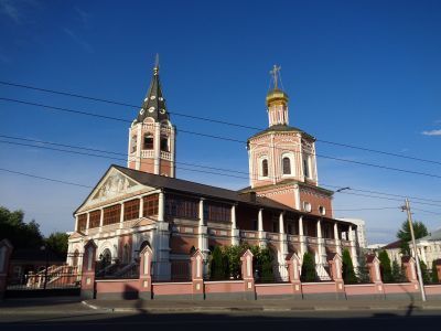 Здание Духовной семинарии и собор Троицы с колокольней