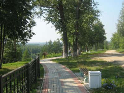 Парк на территории бывшего монастыря