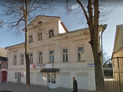 Дом жилой с мезонином