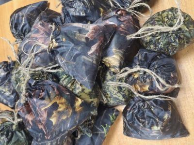 Работники Оленекского ЖКХ собрали посылки для участников СВО