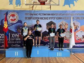 В десятый раз в Монголии проведен национальный чемпионат по мас-рестлингу