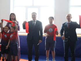 В Мархинской школе № 1 открыли зал для спортивной борьбы