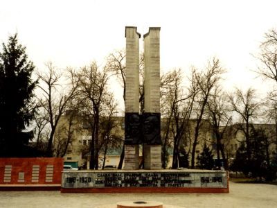 Обелиск землякам, погибшим в годы Великой Отечественной войны