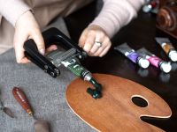 Пресс выжиматель Малевичъ для красок в тюбиках