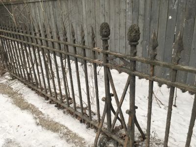 Ограда (частично утрачена)