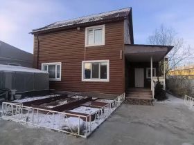 «Авито Недвижимость»: какие загородные дома с участками продаются в Якутске