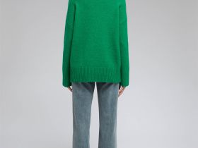 Свитер с шерстью