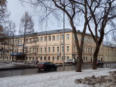 Здание, где в Алексеевском реальном училище работали и учились К.А.Торопов, А.С. Погорелов, В.П. Вологдин, А.Д. Швецов