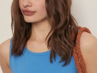 Майка приталенного силуэта