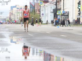 Якутянка Татьяна Артемьева впервые завоевала серебро чемпионата России по бегу 100 км