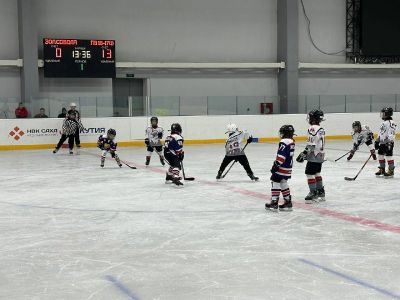 В Якутске стартовал детский турнир по хоккею в честь 30-летия учреждения игр «Дети Азии»