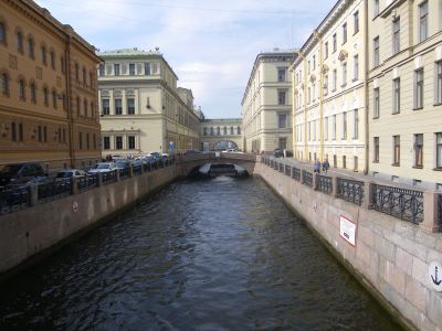 Набережные и мосты Зимней канавки