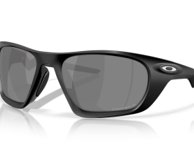 Очки солнцезащитные Oakley Lateralis Matte Black/Prizm Black Polarized (комплект)