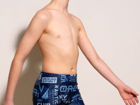 Плавки-шорты трикотажные для мальчиков, короткие